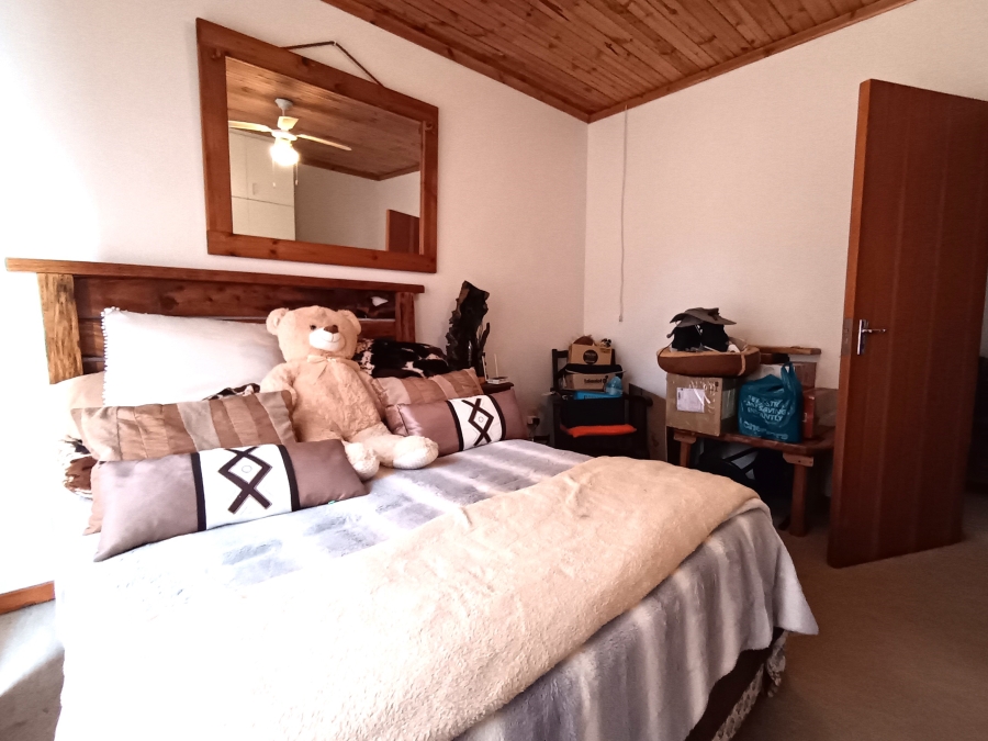 2 Bedroom Property for Sale in Noorsekloof Eastern Cape